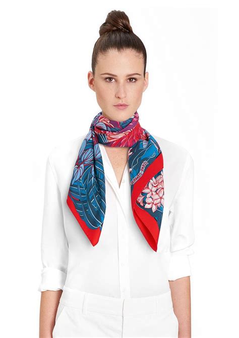 hermes 90 x 90 scarf price|hermes neckerchief.